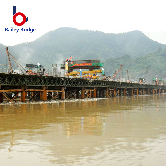 Double-storey bailey bridges